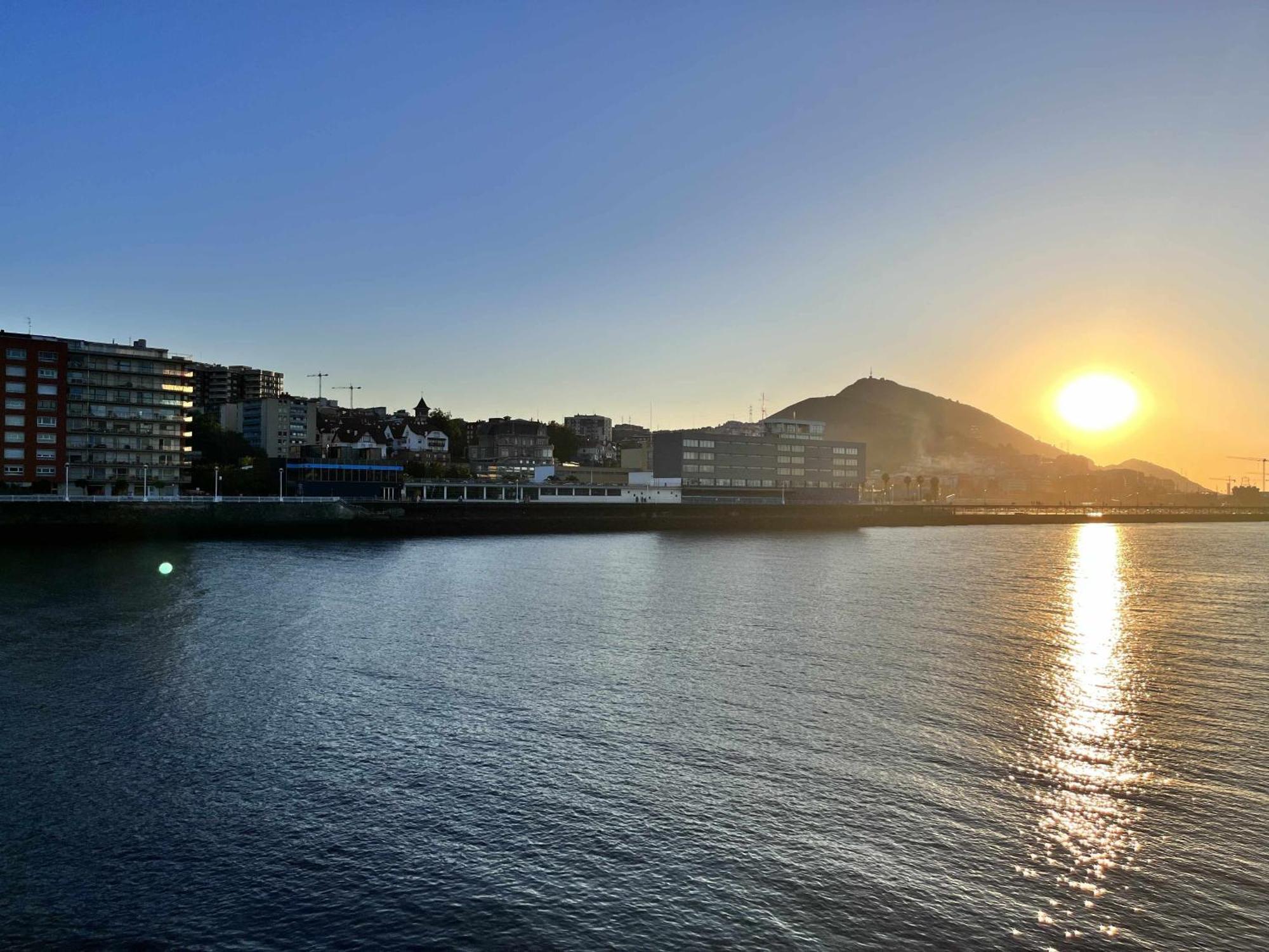 Apartamento Casa Lola Apartment Getxo ภายนอก รูปภาพ